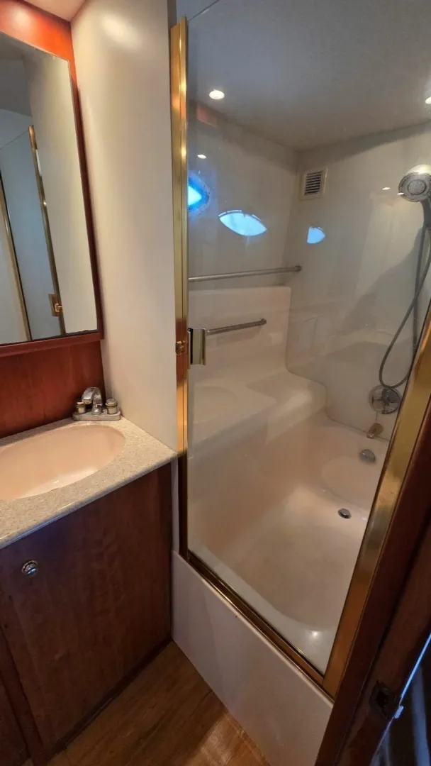 Slide: The Image of Silverton 453 Motor Yacht 2001 - 58