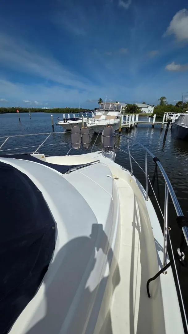 Slide: The Image of Silverton 453 Motor Yacht 2001 - 6