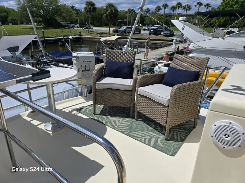 Slide: The Image of Mainship 400 2005 - 29