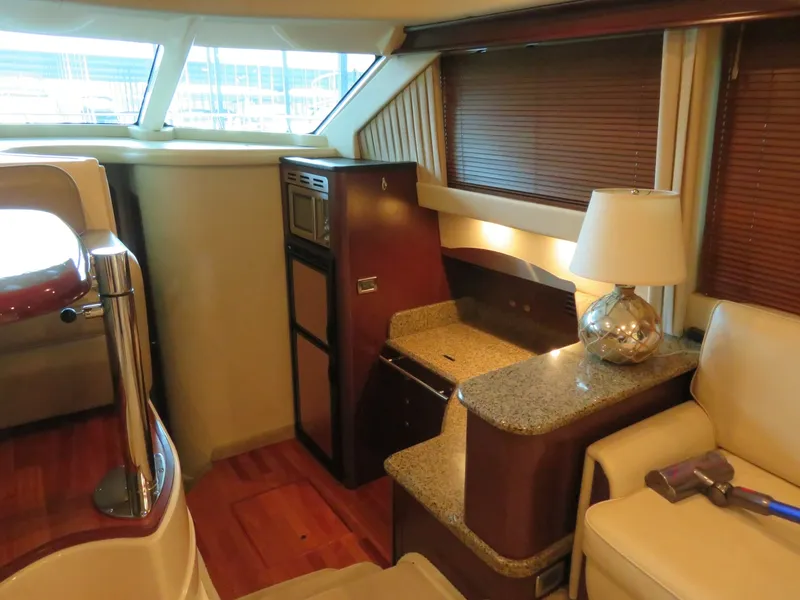 Slide: The Image of Sea Ray 44 Sedan Bridge 2007 - 14