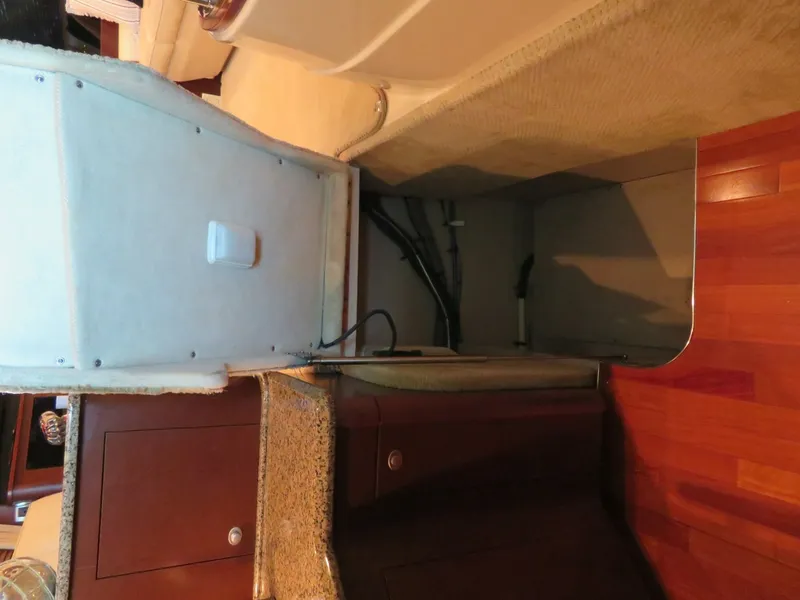Slide: The Image of Sea Ray 44 Sedan Bridge 2007 - 18