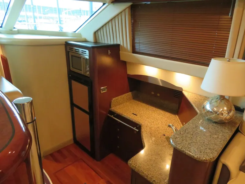 Slide: The Image of Sea Ray 44 Sedan Bridge 2007 - 23
