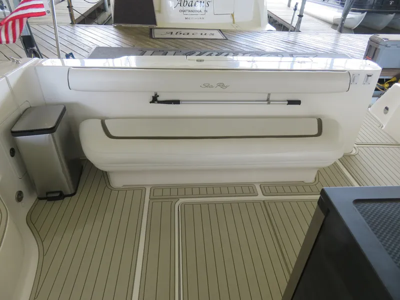 Slide: The Image of Sea Ray 44 Sedan Bridge 2007 - 5