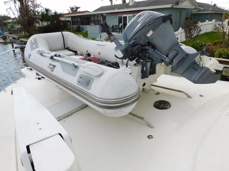 Slide: The Image of Sea Ray 460 Convertible 1987 - 10