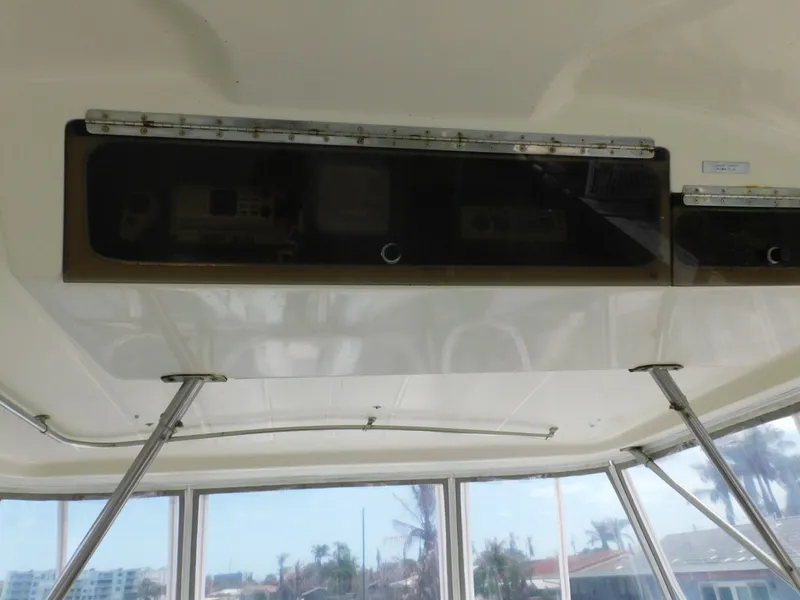 Slide: The Image of Sea Ray 460 Convertible 1987 - 17