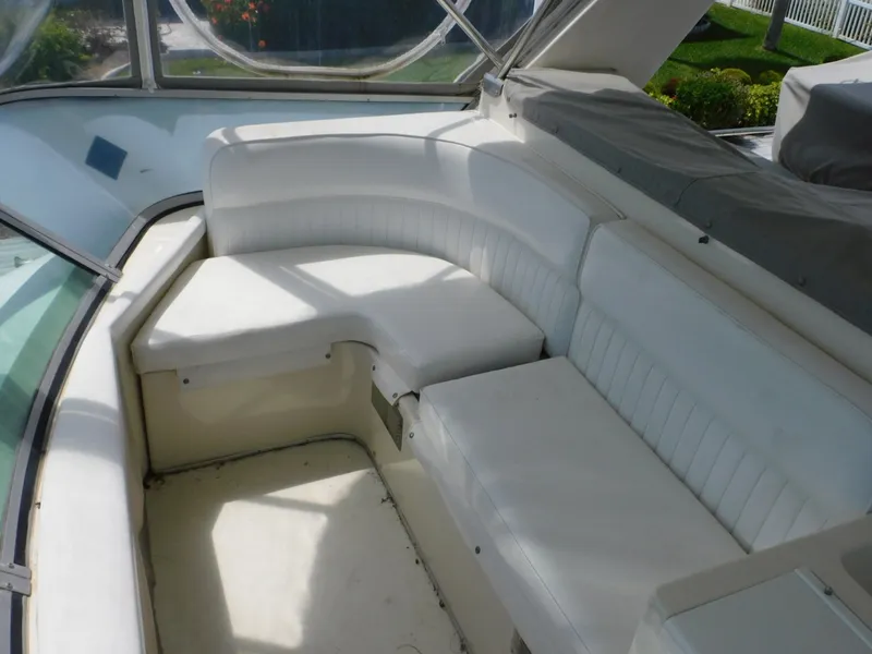 Slide: The Image of Sea Ray 460 Convertible 1987 - 18