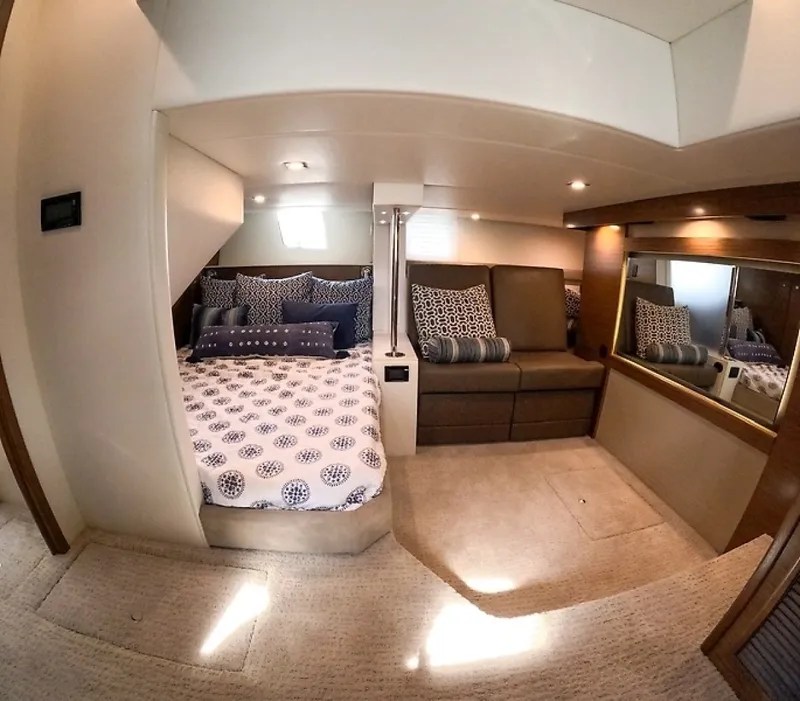 Slide: The Image of Cruisers Cantius 2016 - 25