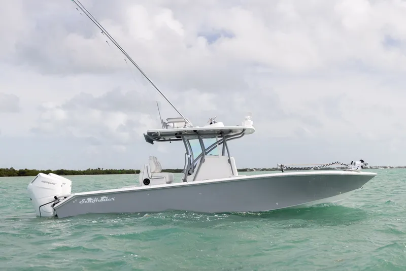 Slide: The Image of Sea Hunter Floridian 2025 - 3