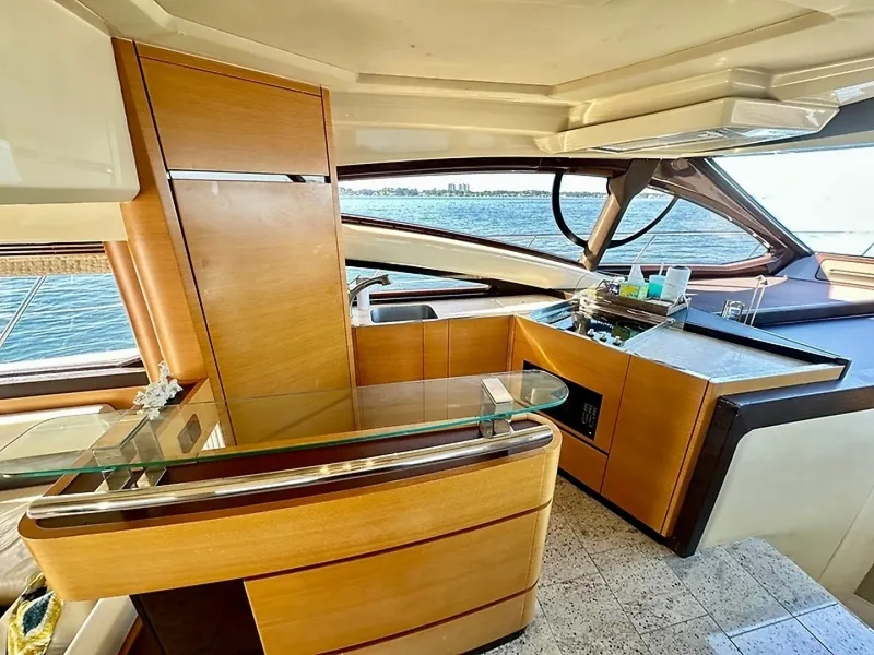 Slide: The Image of Azimut FlyBridge 2011 - 35