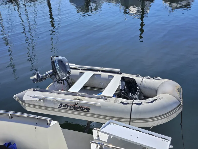 Slide: The Image of Carver Yachts 36 Mariner 2007 - 13