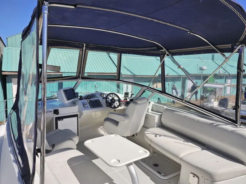 Slide: The Image of Carver Yachts 36 Mariner 2007 - 5