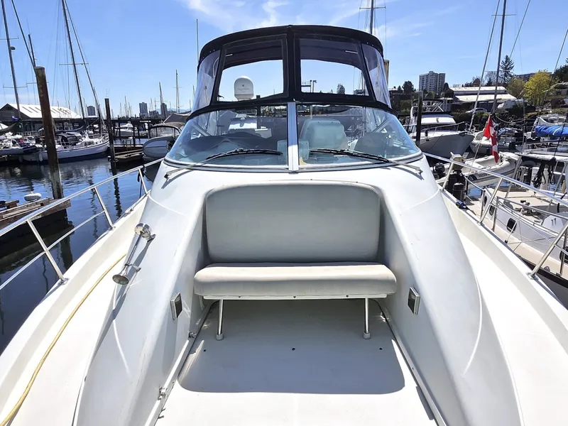 Slide: The Image of Carver Yachts 36 Mariner 2007 - 9
