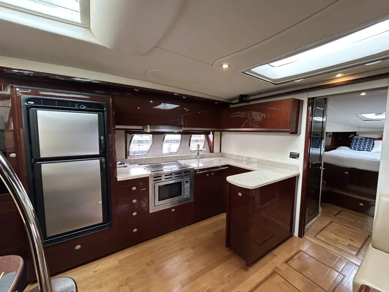 Slide: The Image of Sea Ray 480 Sundancer 2009 - 10
