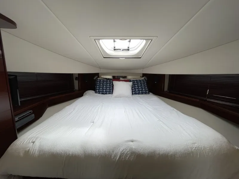 Slide: The Image of Sea Ray 480 Sundancer 2009 - 13