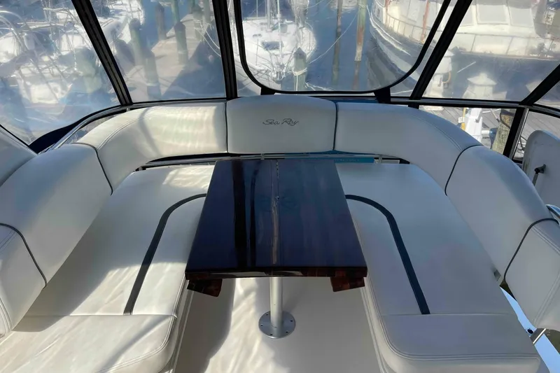 Slide: The Image of Sea Ray 420 Sedan Bridge 2005 - 19