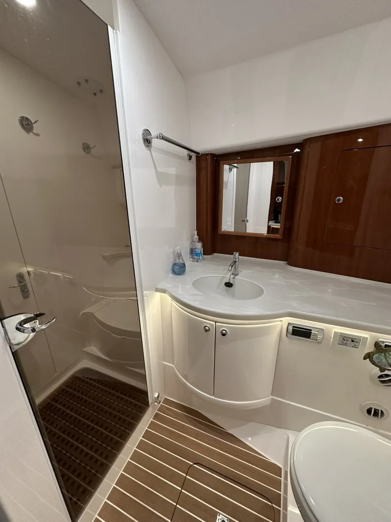 Slide: The Image of Intrepid 475 Sport Yacht 2020 - 12