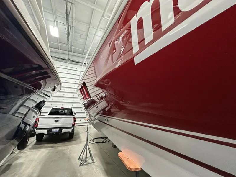 Slide: The Image of Intrepid 475 Sport Yacht 2020 - 33