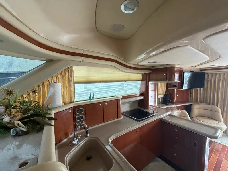 Slide: The Image of Sea Ray 480 Sedan Bridge 2002 - 10