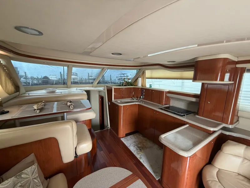 Slide: The Image of Sea Ray 480 Sedan Bridge 2002 - 6