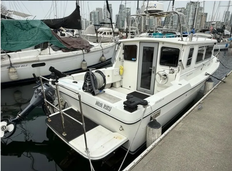 Slide: The Image of Sea Sport Explorer 2400 2003 - 3