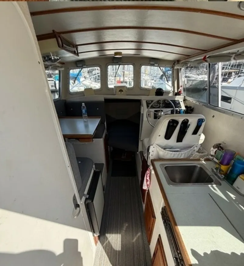 Slide: The Image of Sea Sport Explorer 2400 2003 - 7