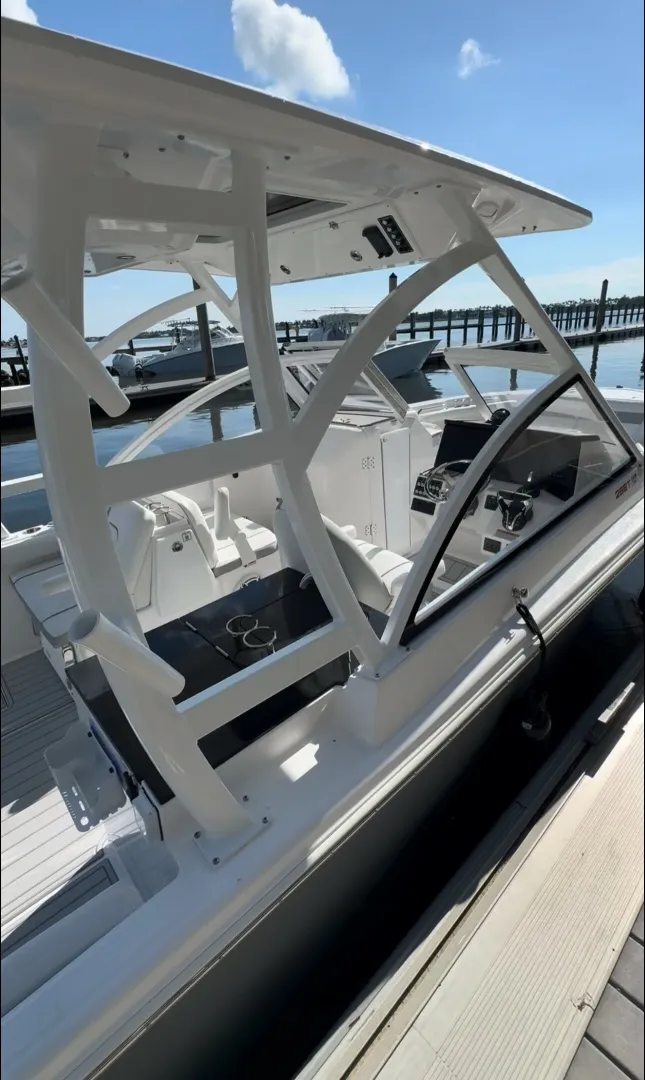 Slide: The Image of Sea Fox 288 Traveler 2025 - 7