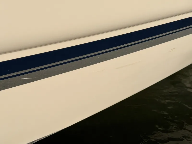 Slide: The Image of Rinker 350 Express Cruiser 2007 - 103