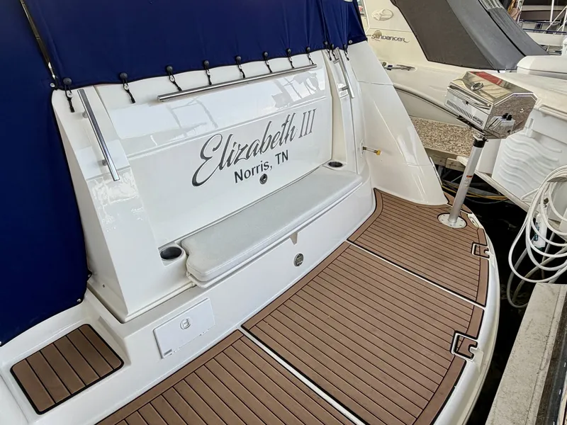 Slide: The Image of Rinker 350 Express Cruiser 2007 - 11