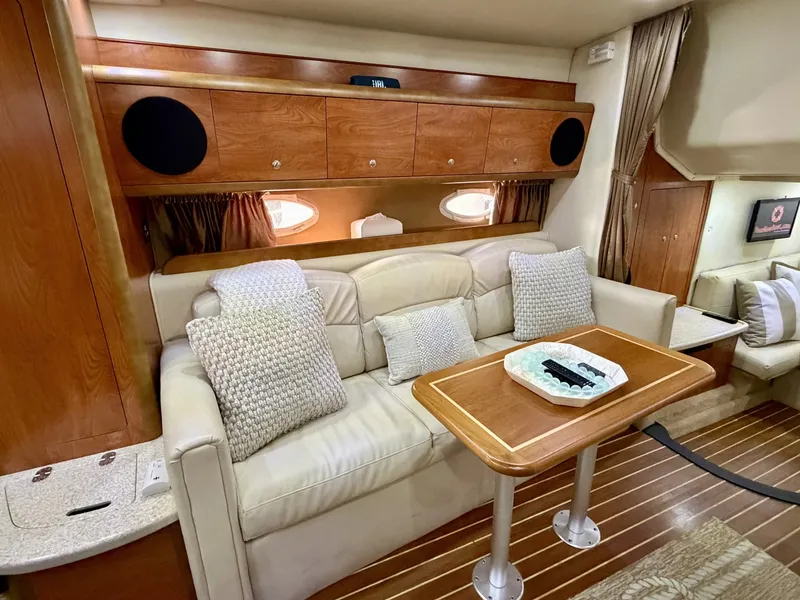 Slide: The Image of Rinker 350 Express Cruiser 2007 - 36