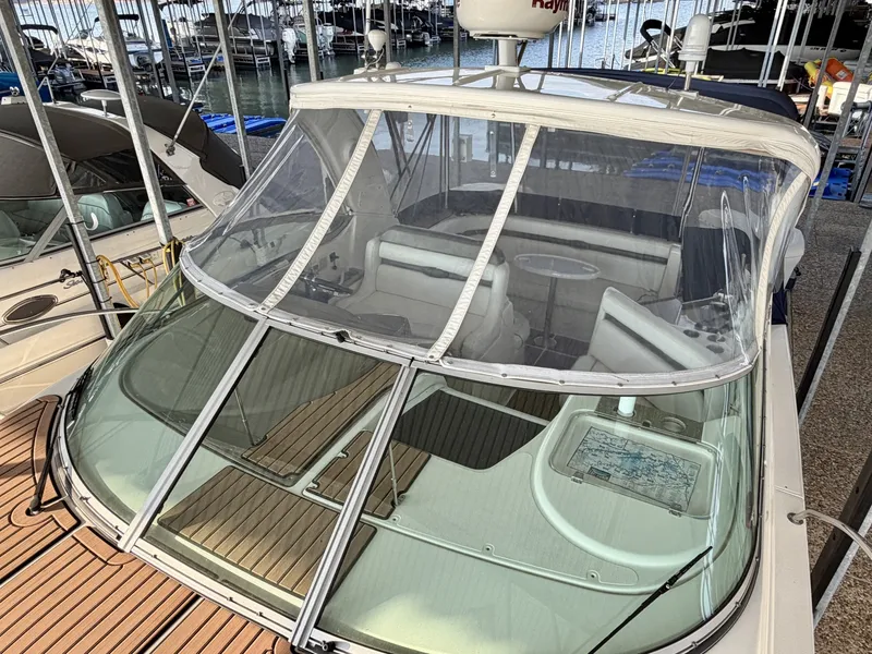Slide: The Image of Rinker 350 Express Cruiser 2007 - 95