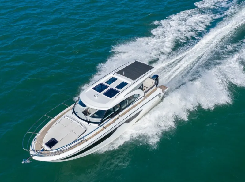 Slide: The Image of Beneteau Antares 11 2023 - 2