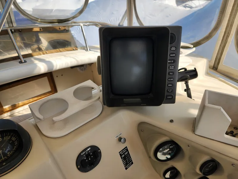 Slide: The Image of Luhrs Convertible 1987 - 33