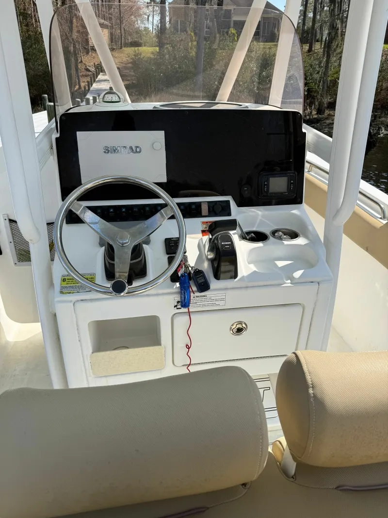 Slide: The Image of Sea Hunt Ultra 234 2018 - 3