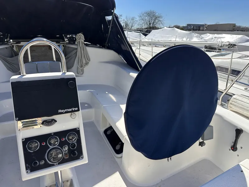 Slide: The Image of Catalina 400 mkII 2002 - 10
