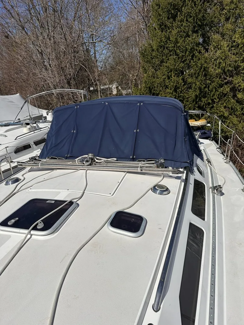 Slide: The Image of Catalina 400 mkII 2002 - 6