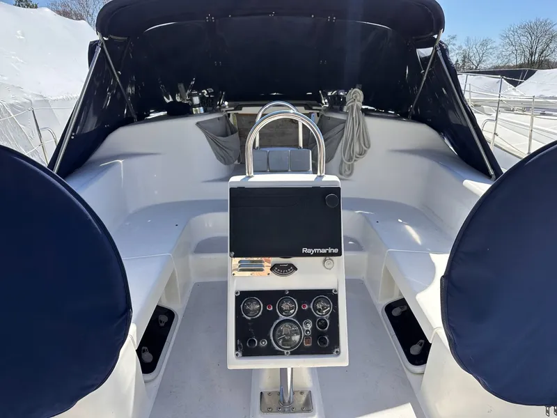 Slide: The Image of Catalina 400 mkII 2002 - 8