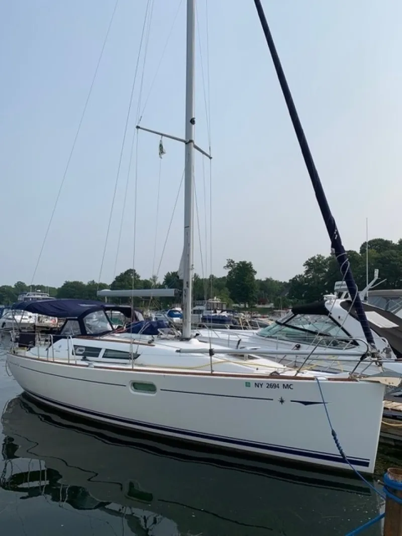 The Image of Jeanneau Jeanneau Oceanis 36i 2007 - 0