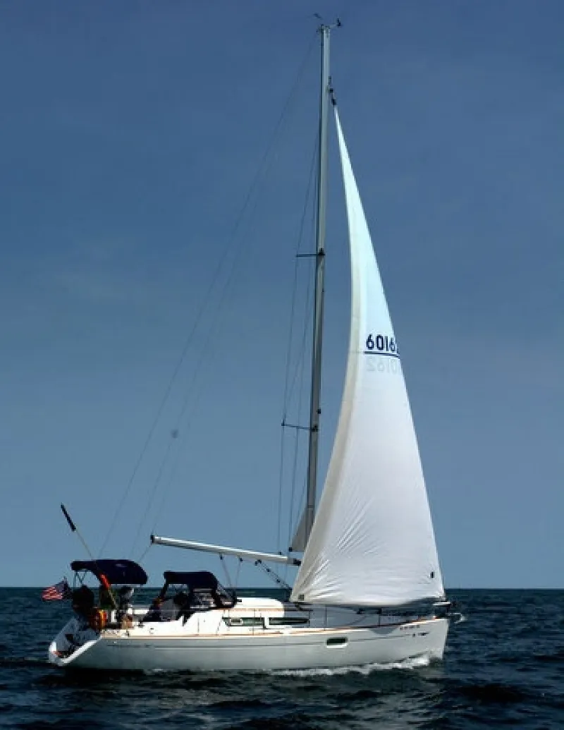 Slide: The Image of Jeanneau Jeanneau Oceanis 36i 2007 - 4