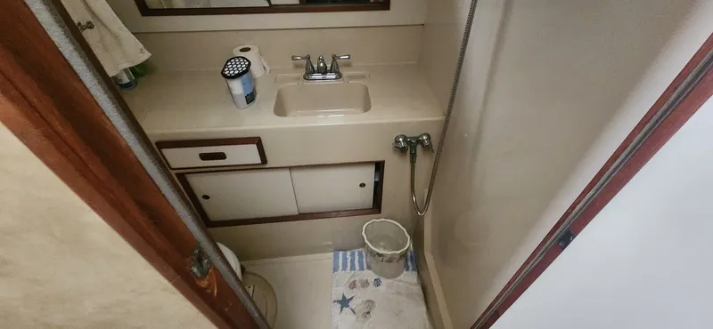 Slide: The Image of Bertram Flybridge Cruiser 1985 - 21
