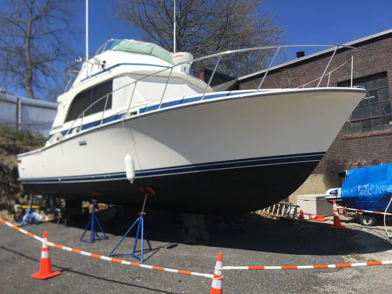 Slide: The Image of Bertram Flybridge Cruiser 1985 - 24
