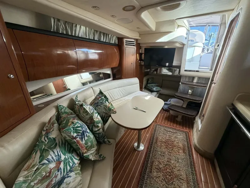 Slide: The Image of Sea Ray 36 Sundancer 2002 - 19