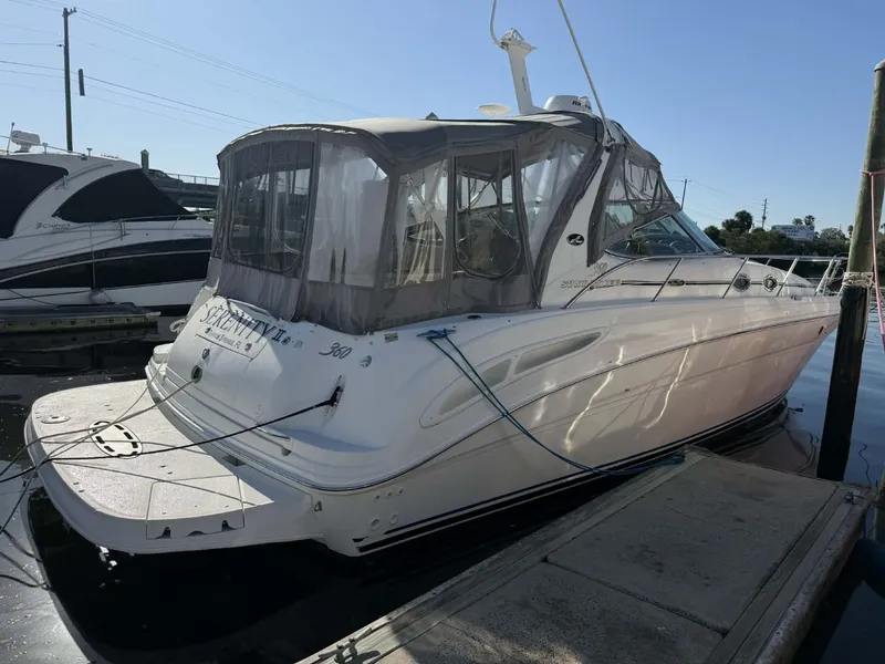Slide: The Image of Sea Ray 36 Sundancer 2002 - 8
