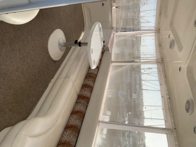 Slide: The Image of Sea Ray 390 Motor Yacht 2004 - 12