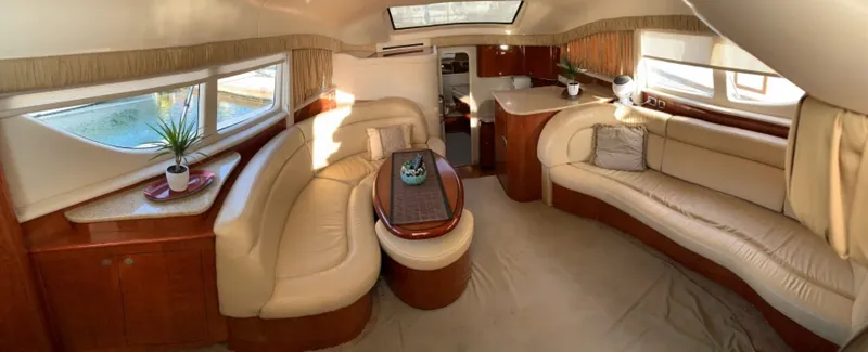 Slide: The Image of Sea Ray 390 Motor Yacht 2004 - 9