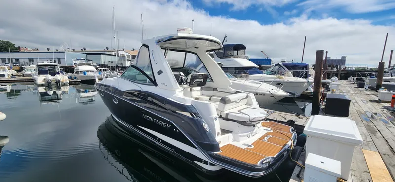 The Image of Monterey 335 Sport Yacht 2015 - 0