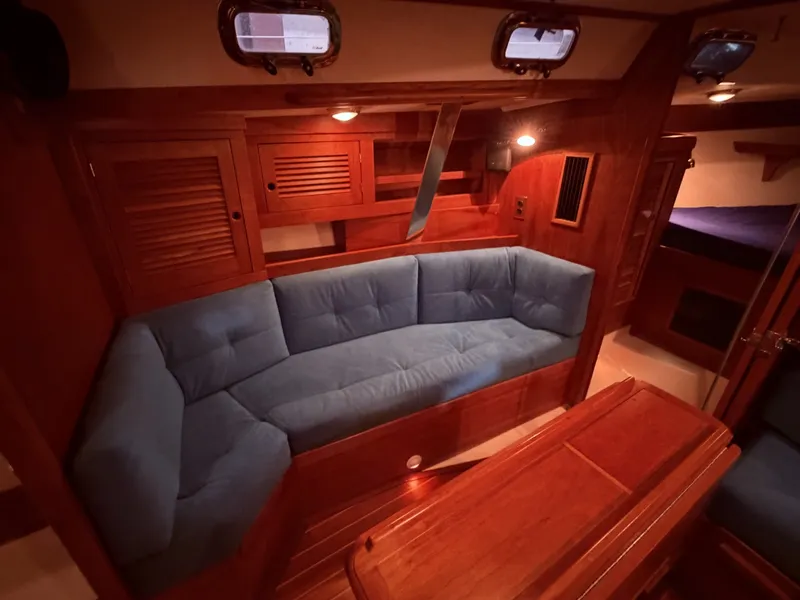 Slide: The Image of Tartan 3500 2000 - 9