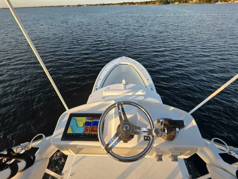 Slide: The Image of Yellowfin 42 Offshore 2019 - 11