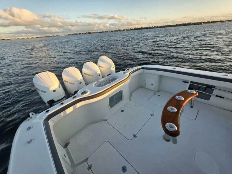 Slide: The Image of Yellowfin 42 Offshore 2019 - 20