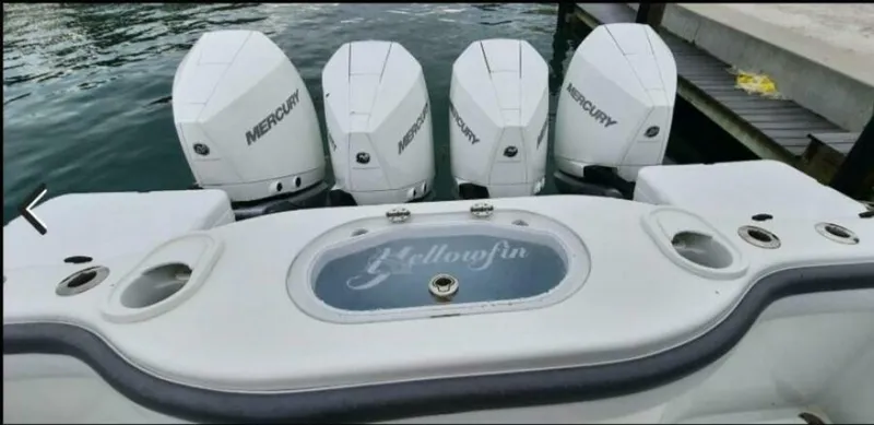 Slide: The Image of Yellowfin 42 Offshore 2019 - 25