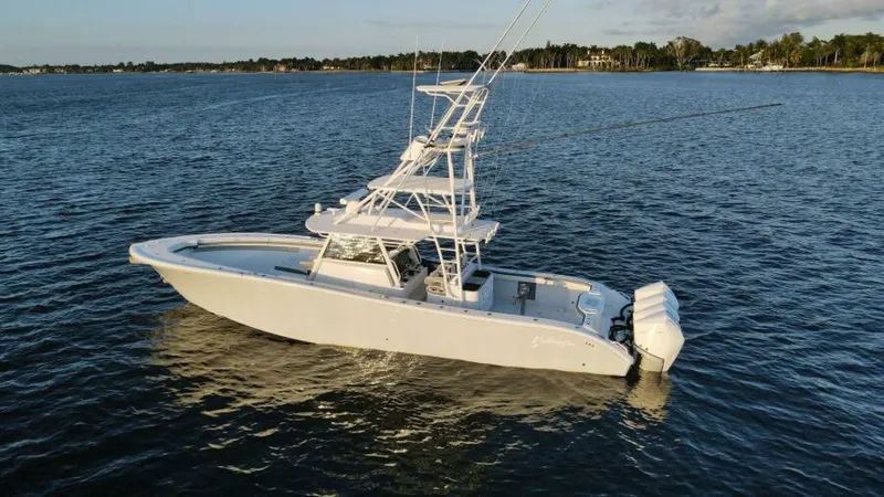 Slide: The Image of Yellowfin 42 Offshore 2019 - 6